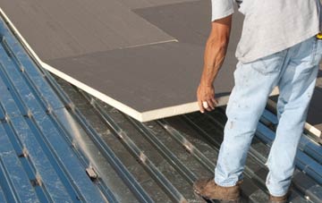 benefits of insulating Mount High flat roofing
